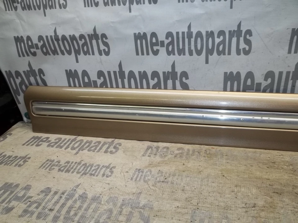 Moldura de moldura de puerta delantera para conductor izquierdo Cadillac Deville 1997-1999 OEM Foto 4 de 4