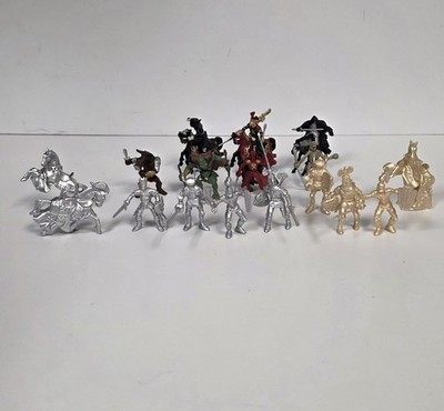 Papo Knights Soldiers and Horses Action Figure Toys 2000 s EUC Lot Of 20