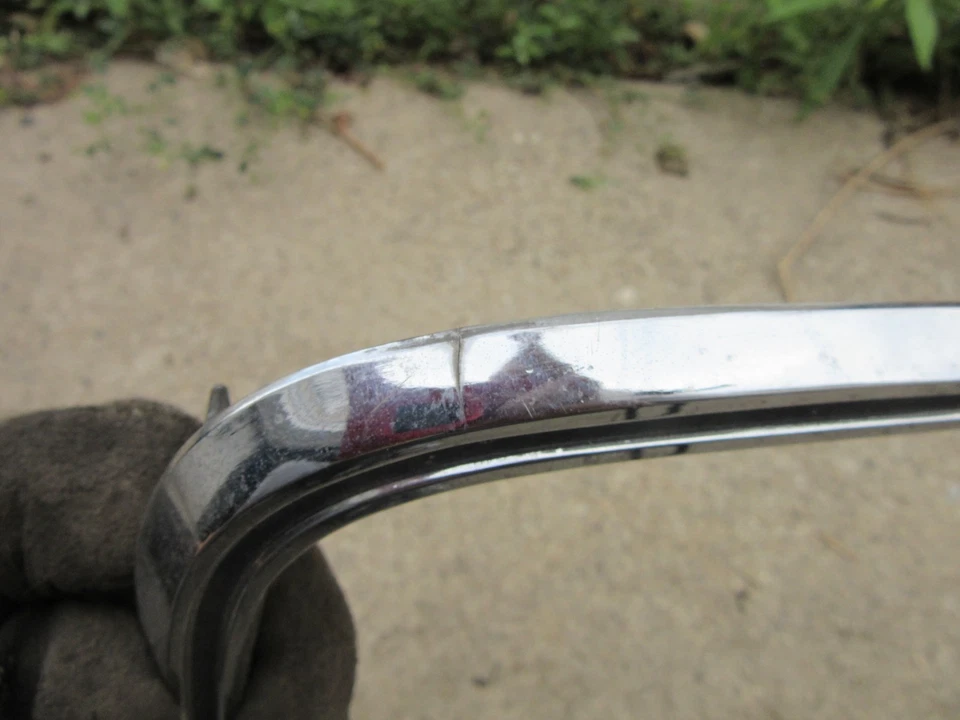 1968 Chrysler Newport New Yorker Left Side Fender Extender Chrome 2786615 - Image 4 of 4