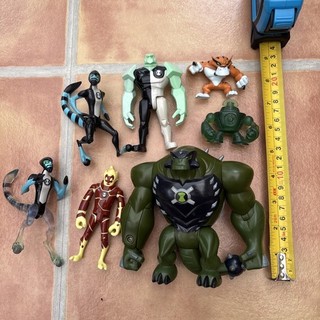 Ben 10 figure bundle X 7 figures varying years and sizes