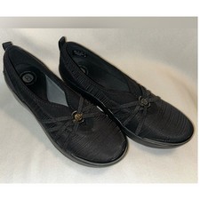 BZees Rosie Black Comfort Slip On Flats Loafers Women  s Size 10