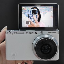95 New Samsung NX Mini 20.5MP Digital Camera White Kit with NX-M 9mm Zoom lens