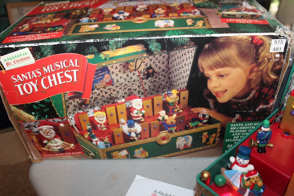 Vintage 1994 Mr Christmas Santas Music Animated Toy Chest Box 35