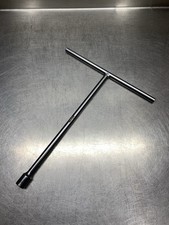 Blue point 13mm T Bar Genuine Very Good Condition Hardly Used.