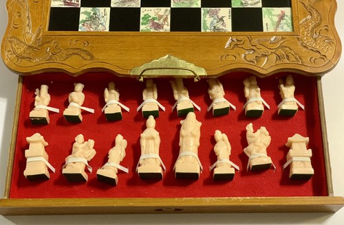 Vintage Japanese Handmade Folding Chess Set Engraved & Carved Scenes Pieces Wood - Picture 8 of 22