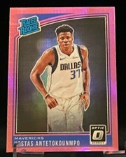 2018-19 Panini Donruss Optic Hyper Pink Rated Rookie #185 Kostas Antetokounmpo 