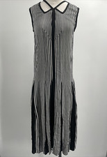 Marc Jacobs Women Sleeveless V Neck Striped Black White Pleated Cocktail Dress 0