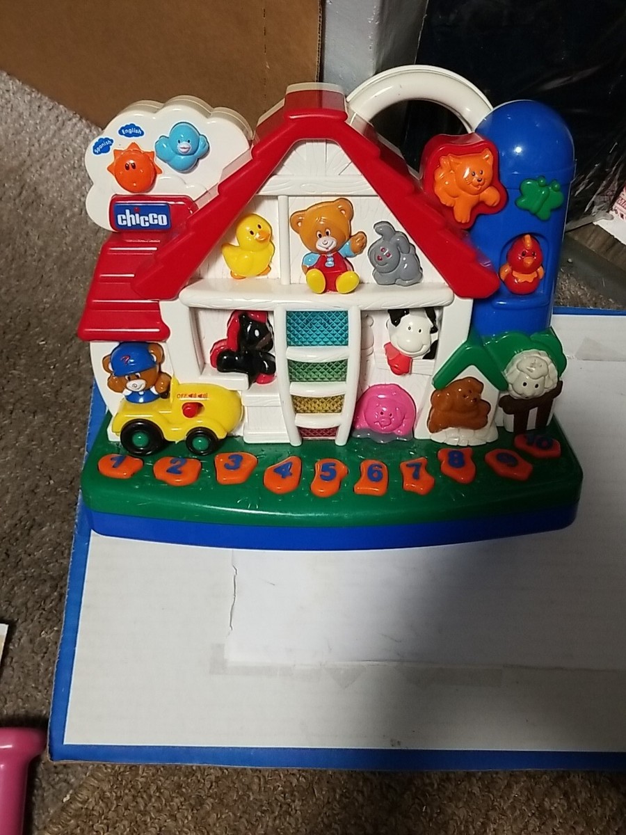 Chicco Interactive Bilingual English Spanish Music Lights Farm