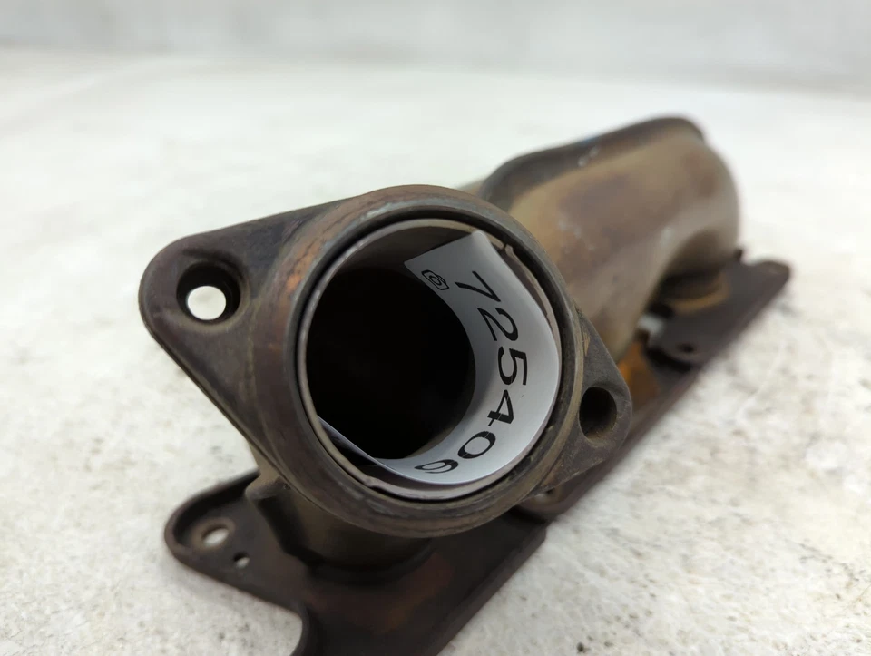 Mercedes-Benz C300 2009 turbocompresor colector de escape con turbocompresor P58MM Foto 2 de 4