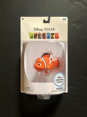 Disney Pixar Finding Nemo Deluxe Action Figure that Swims on Water - New