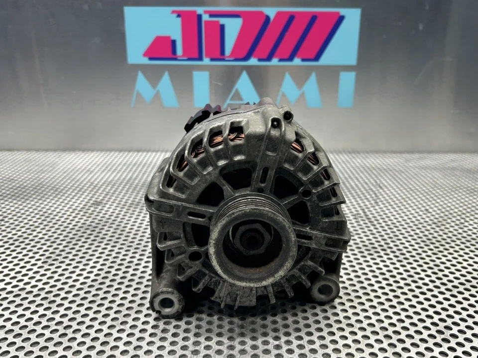 Alternador BMW M3 2008-2013 E90 E92 E93 S65 V8 4,0 L OEM genuino Foto 3 de 4