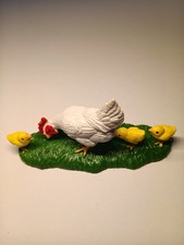 Safari Hen Chicks 3 1/2" Figure 2003 Excellent Condition