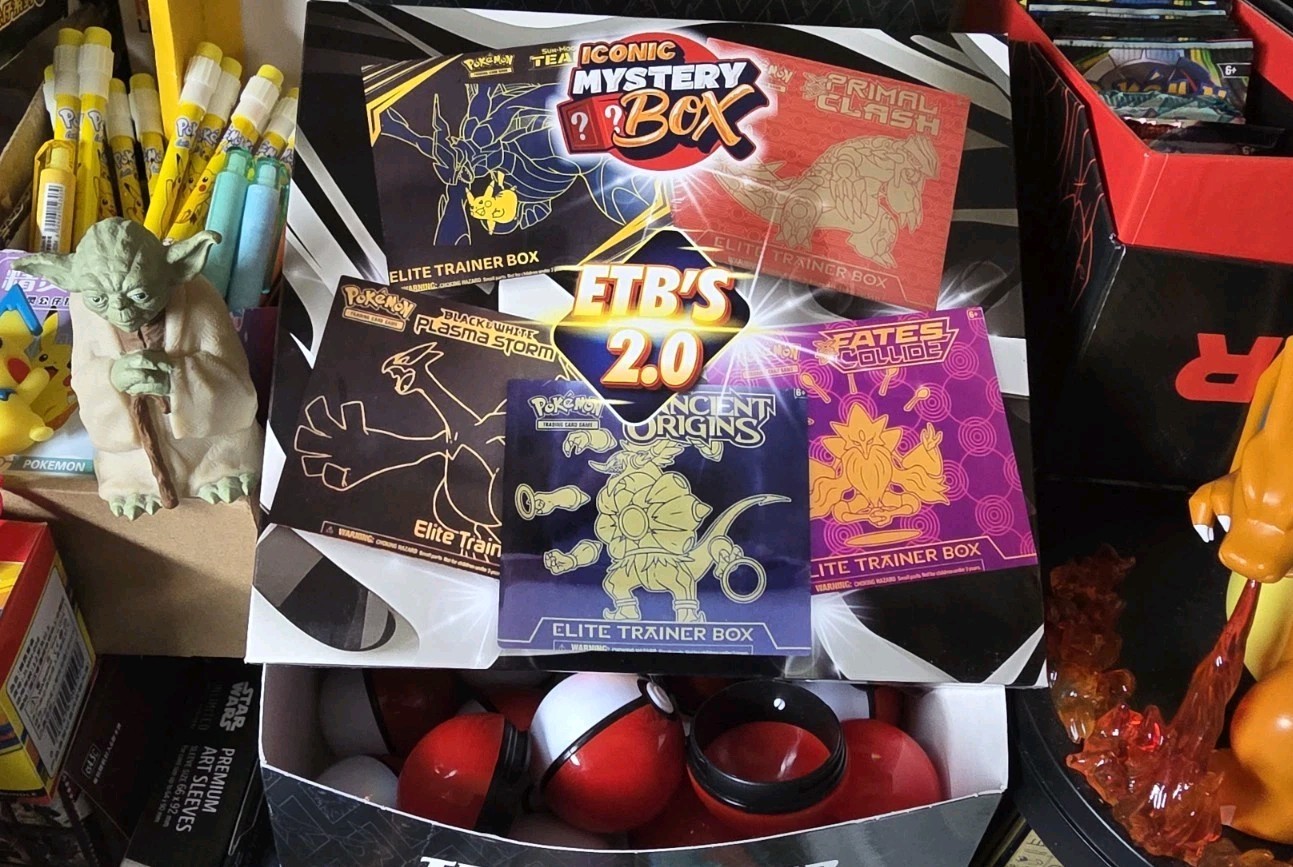 ICONIC POKEMON ELITE TRAINER BOX 2.0: Sword/Shield Era Base MSRP@$469!