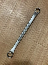 CRAFTSMAN USA Box End Wrench 17mm X 19mm Offset V Series 12point