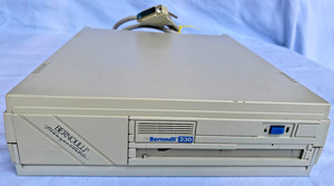 Iomega Bernoulli B1230T 230MB Transportable Removable SCSI Disk Drive - Vintage
