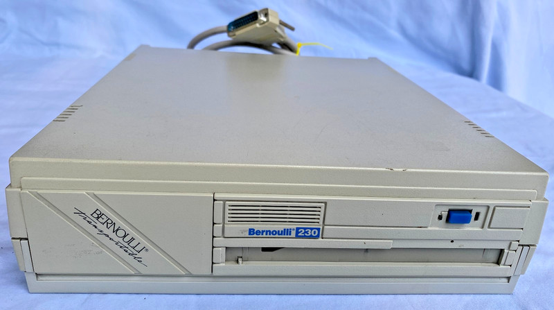 Iomega Bernoulli B1230T 230MB Transportable Removable SCSI Disk Drive - Vintage