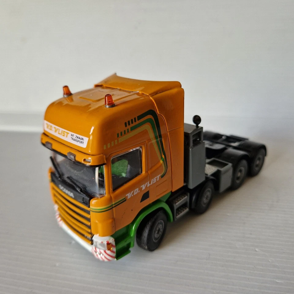 ZON Model 1/50 white métal SCANIA 144G 530 transport exceptionnel - Photo 3/4