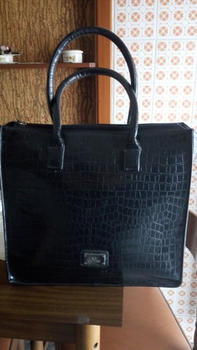 Borse Carpisa firmate dallo stilista di Moschino Jeremy Scott