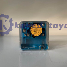 1Psc new Honeywell C6097A2310 Pressure Switch