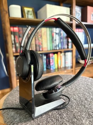 Poly Voyager Focus UC Wireless Headset ANC + Tischladestation - Selten genutzt