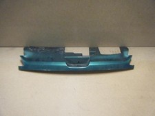 Calandre Peugeot 306