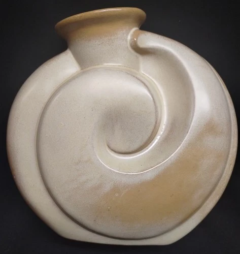 Frankoma Pottery No. 833 Beige Swirl Vase/Jug