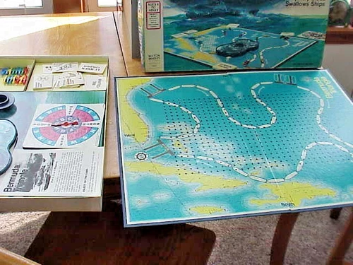 Complete Vintage 1976 Bermuda Triangle Board Game Milton Bradley