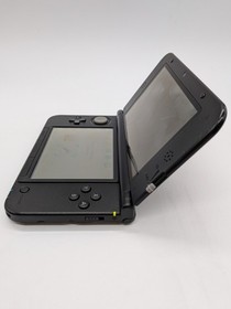 Pok&eacute;mon Nintendo 3DS XL Black With Pokemon White 2 Cartridge Only-No Stylus 