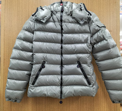 MONCLER BADY GIUBBOTTO Down Coat Size UK
