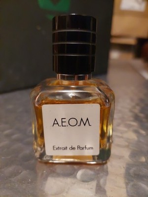 A.E.O.M Extrait de Parfum