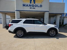 2026 Ford Explorer Active w/100A Pkg