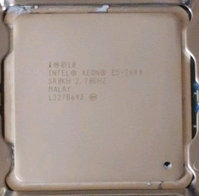 Intel Xeon E5-2680 - 2,7 GHz