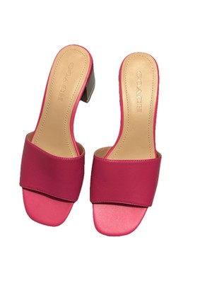 Coach sandals  US Size 7.5 Pink leather C2919 maggi sandal Used