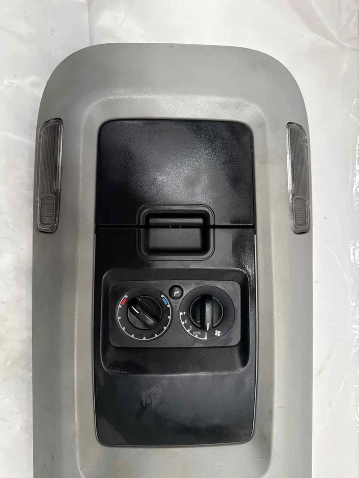 Ford Expedition 2004 luz interior consola superior lámpara de lectura conjunto de luces Foto 4 de 4