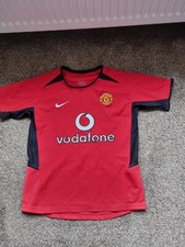 BOYS SIZE XS AGE 8 2000-2002 MANCHESTER UNITED FOOTBALL TOP EX CON