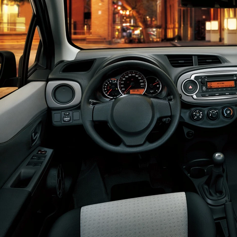 Cubierta del panel de ajuste del bisel del interruptor de la ventana de la puerta del conductor izquierdo para Toyota Yaris 2012-2014 Foto 4 de 4