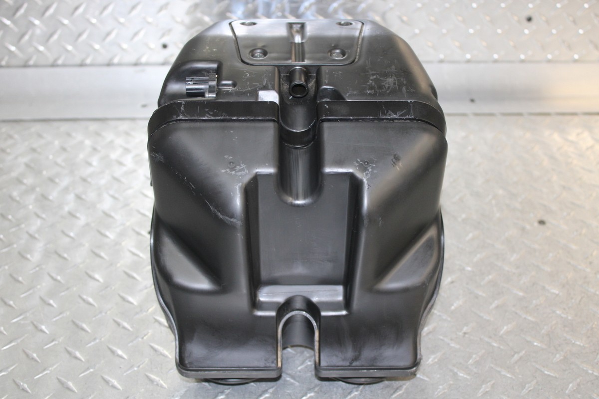 2009 KAWASAKI ER-6N AIRBOX AIR INTAKE FILTER BOX 11010-0156 | eBay