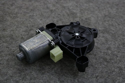 Audi A1 A5 A4 8W Q7 4M R8 4S VW Golf 7 Fensterhebermotor 8W0959801 links rechts