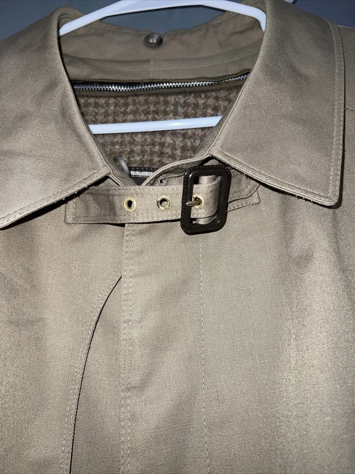 VTG Authentic Monsieur CHRISTIAN DIOR Trench Coat 44Reg Dark Tan w/Wool Liner - Image 2 of 4