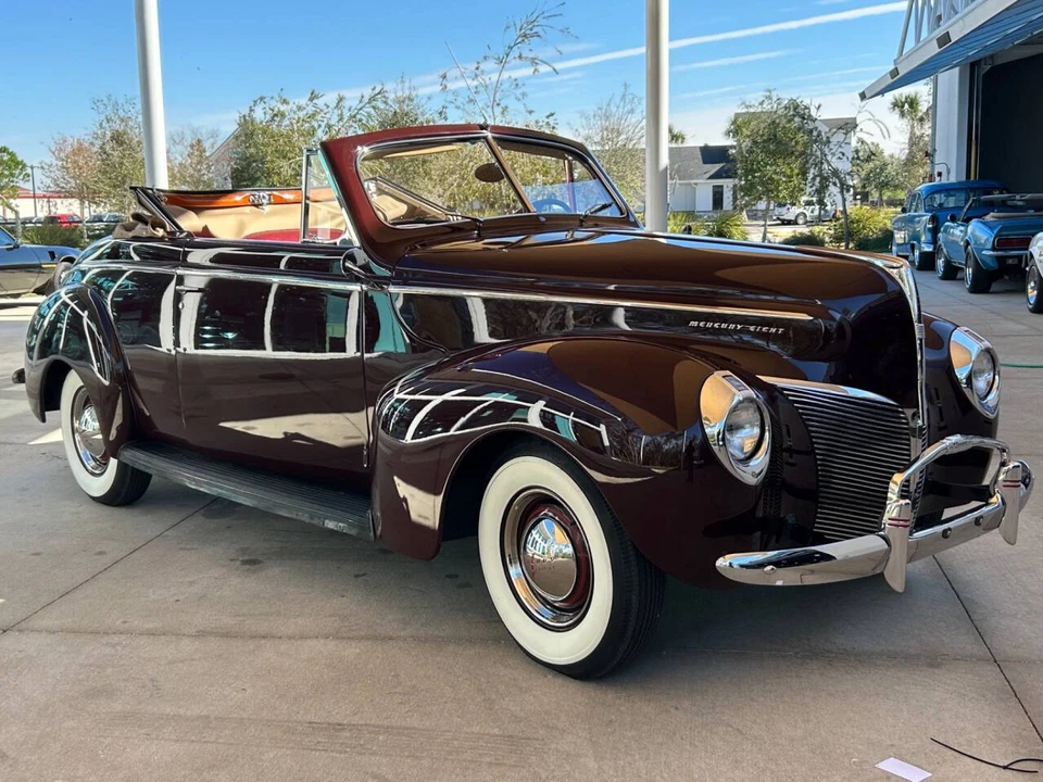 Mercury Eight 1940  Foto 3 de 4