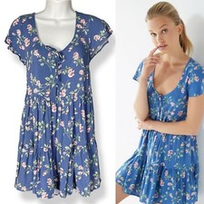 Urban Outfitters Babydoll Dress Floral Mini Button-Up Top Tiered Skirt Feminine