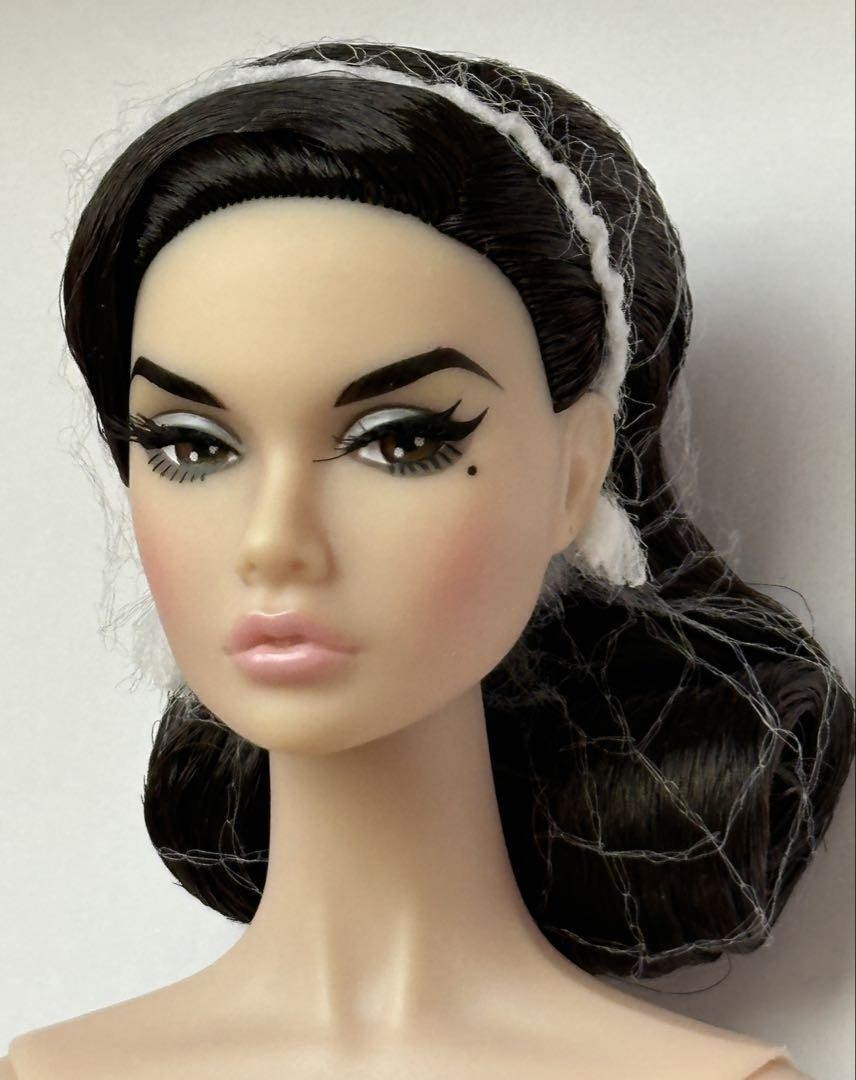 POPPY PARKER Pink Of Perfection Doll Integrity Toys 15th