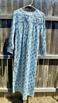 Adonna 100% Cotton Flannel Nightgown Women s Size 8 Blue Stripe & Floral Granny