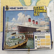 Minic Ships 1:1200 Ocean Terminal Set Plus 6 Ships Model Set