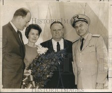 1967 Press Photo Alan Boyd and His Wife With Henry Zac Carter and Paul Trimble