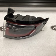Land Rover Discovery Sport L550 Rear Tail Lamp Light Right OS RH Lr164043