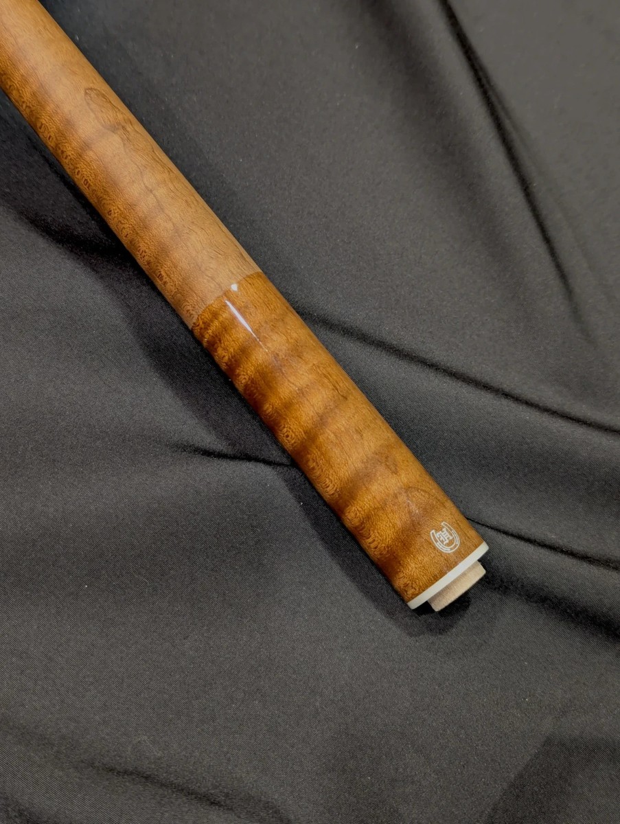 Hayakawa Carom Shaft Radial Joint Curly Torrefied Maple Billiard