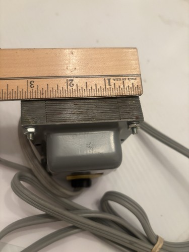 Stancor GSD-300 230V to 115V 300 VA Step-Down Transformer - Picture 10 of 14