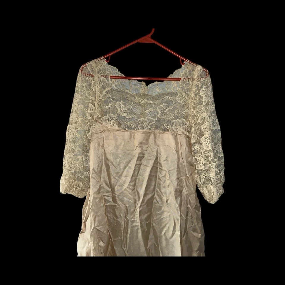 Antiguo vestido de novia victoriano cintura imperio seda encaje años 1900 para mujer tren pequeño Foto 2 de 4