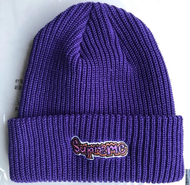 SUPREME GONZ BEANIE violet